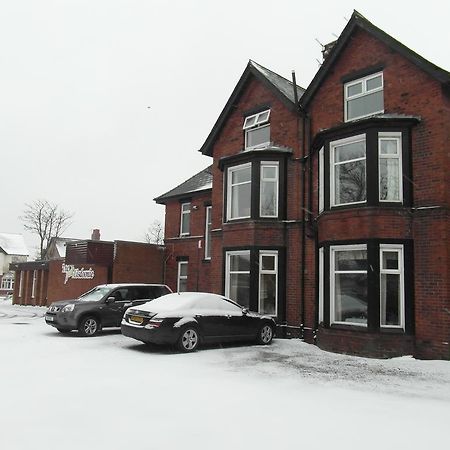 Lisdoonie Hotel Barrow-in-Furness Екстериор снимка