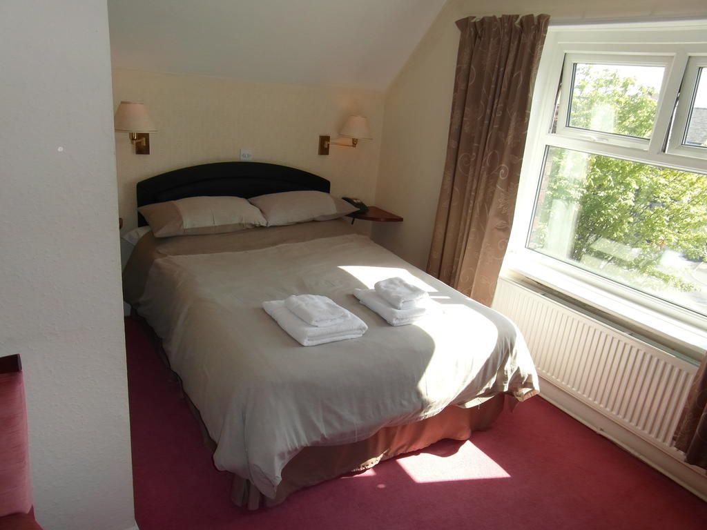 Lisdoonie Hotel Barrow-in-Furness Стая снимка